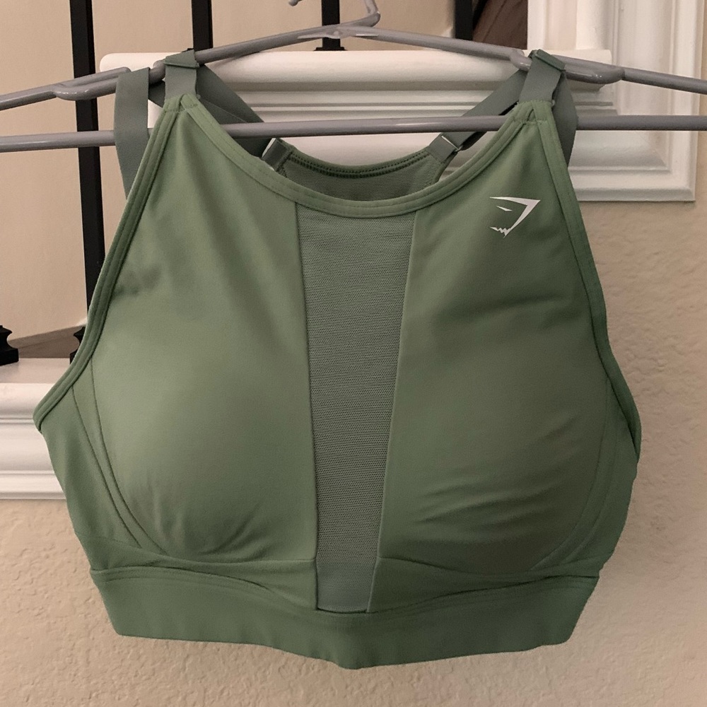 Gymshark Mesh Neckline Training Sports Bra - green